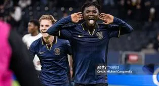 Chelsea Coba Tikung Brighton dan Newcastle untuk Talenta Nigeria