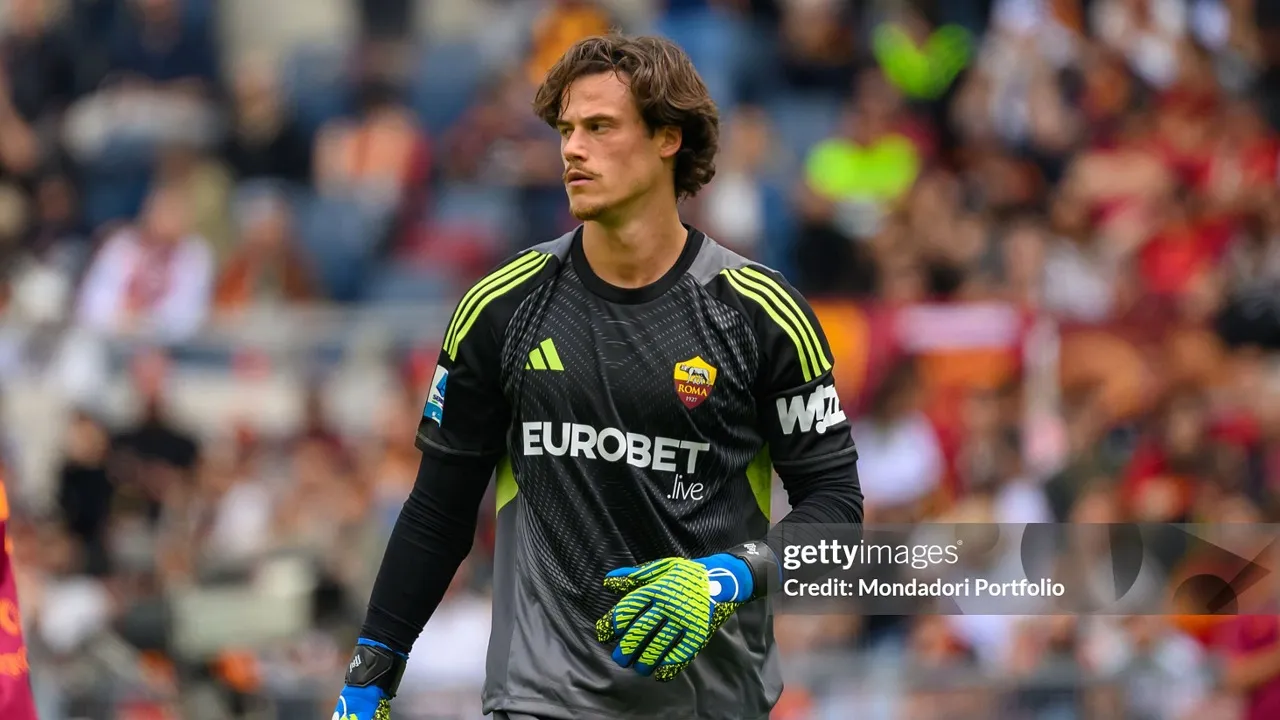 Chelsea Tawarkan 50 Juta Euro untuk Mile Svilar, Roma Menolak