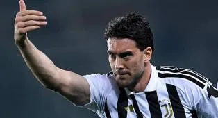 Dusan Vlahovic Hengkang dari Juventus karena Gaji, Klub Mana yang Siap Bayar?