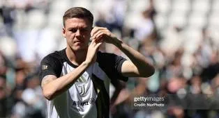 Everton Dapat Peluang Baru Rekrut Emil Holm dari Bologna