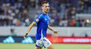 Francesco Camarda Debut di Timnas Italia, Dua Bintang Muda Milan Bersinar