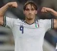 Gol ke Luksemburg Bawa Pio Esposito Sejajar dengan Legenda Timnas Italia