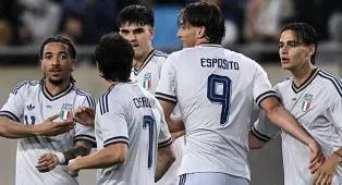 Italia Menang Tipis 1-0 Atas Luksemburg, Francesco Pio Esposito Jadi Penentu