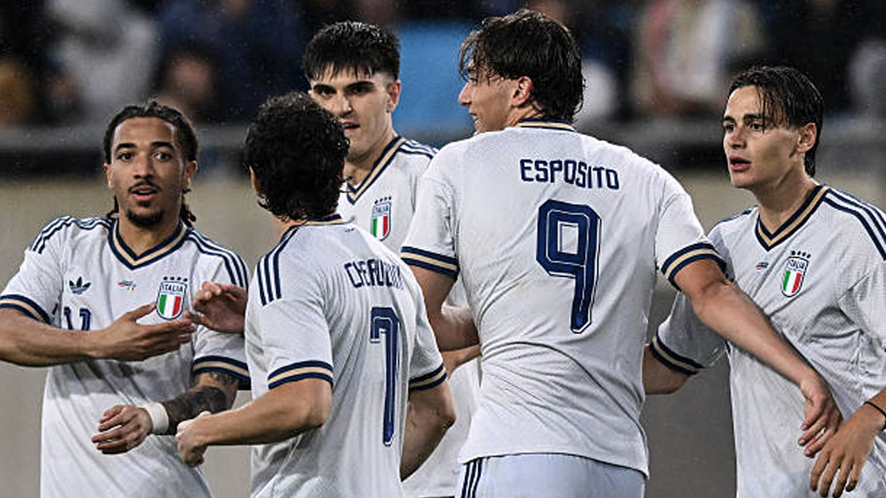 Italia Menang Tipis 1-0 Atas Luksemburg, Francesco Pio Esposito Jadi Penentu