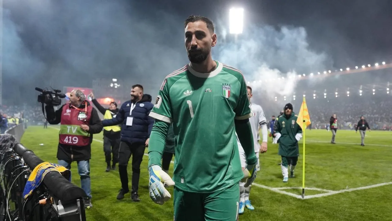 Kritik Gianluigi Donnarumma, Stefano Tacconi: Kadang Kekanak-kanakan