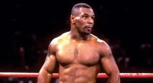 Legenda Kelas Berat: Tyson Bisa Jadi Laga Termudah