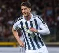 Newcastle Masuk dalam Persaingan untuk Rekrut Dusan Vlahovic