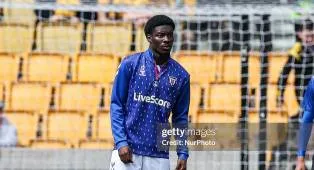West Ham Bidik Eliezer Mayenda, Sunderland Siap Jual