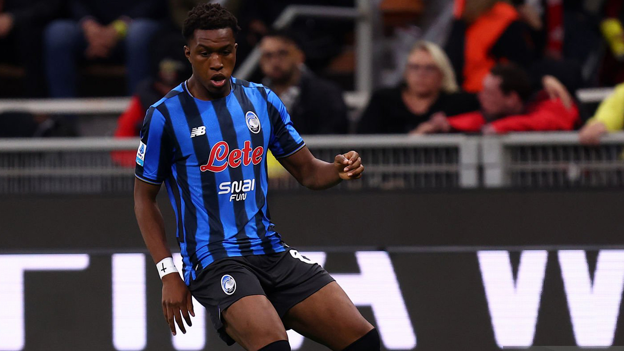 Arsenal dan Chelsea Berebut Bek Muda Atalanta, Honest Ahanor