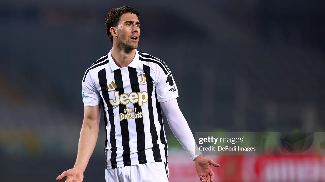Dusan Vlahovic Tersedia Gratis, Chelsea Melaju Terdepan dalam Perburuan