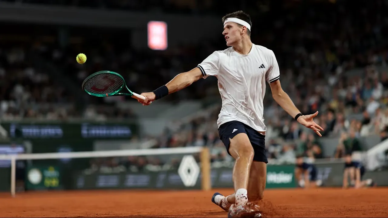 Jakub Mensik Ungkap Dukungan Novak Djokovic Jelang Semifinal Di Roland Garros