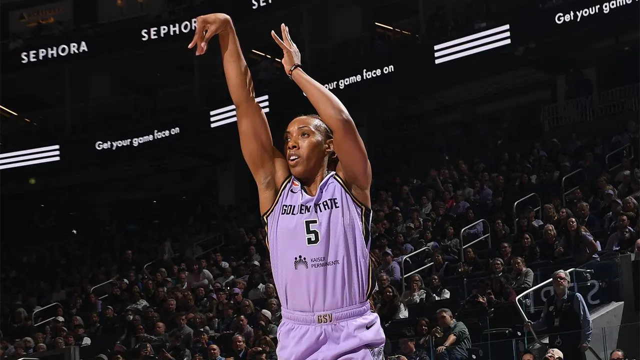 Kayla Thornton akan menjadi motor serangan Golden State Valkyries, membombardir lawan dengan tembakan tiga angkanya. (Foto: AP)