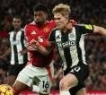 Manchester United Pantau Bek Newcastle, Lewis Hall