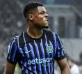 Media Spanyol Perdebatkan Keputusan Madrid Datangkan Denzel Dumfries