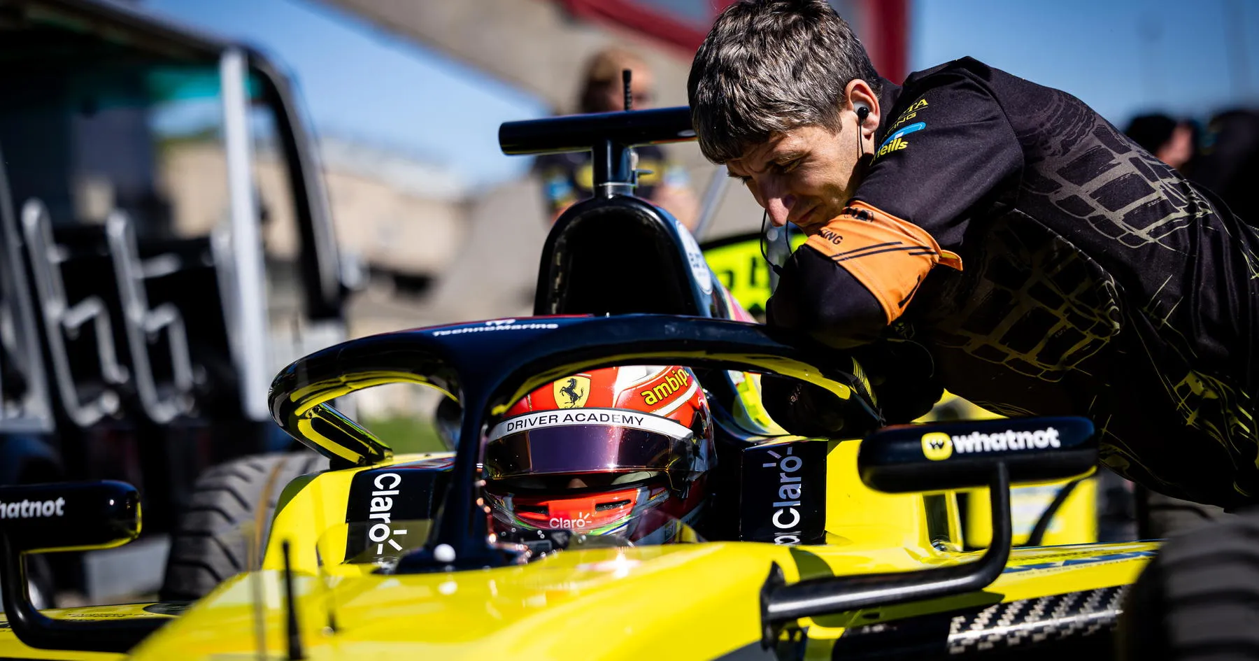 Rafael Camara Raih Pole Position di Kualifikasi F2 Monaco - sumber: (racingnews365)