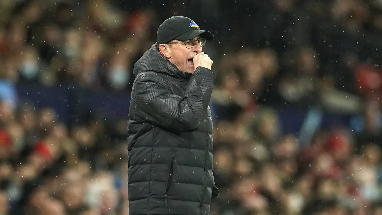 Tolak Kedatangan Ralf Rangnick, Media Italia: Ibra Punya Rencana Sendiri