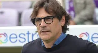 Fiorentina Bersiap Sambut Pelatih Baru Usai Perpisahan dengan Vanoli