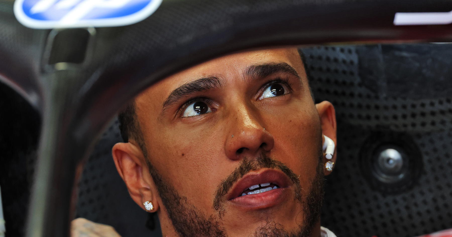 Hamilton Ungkap Tantangan Ferrari di Monaco Meski Hari Positif