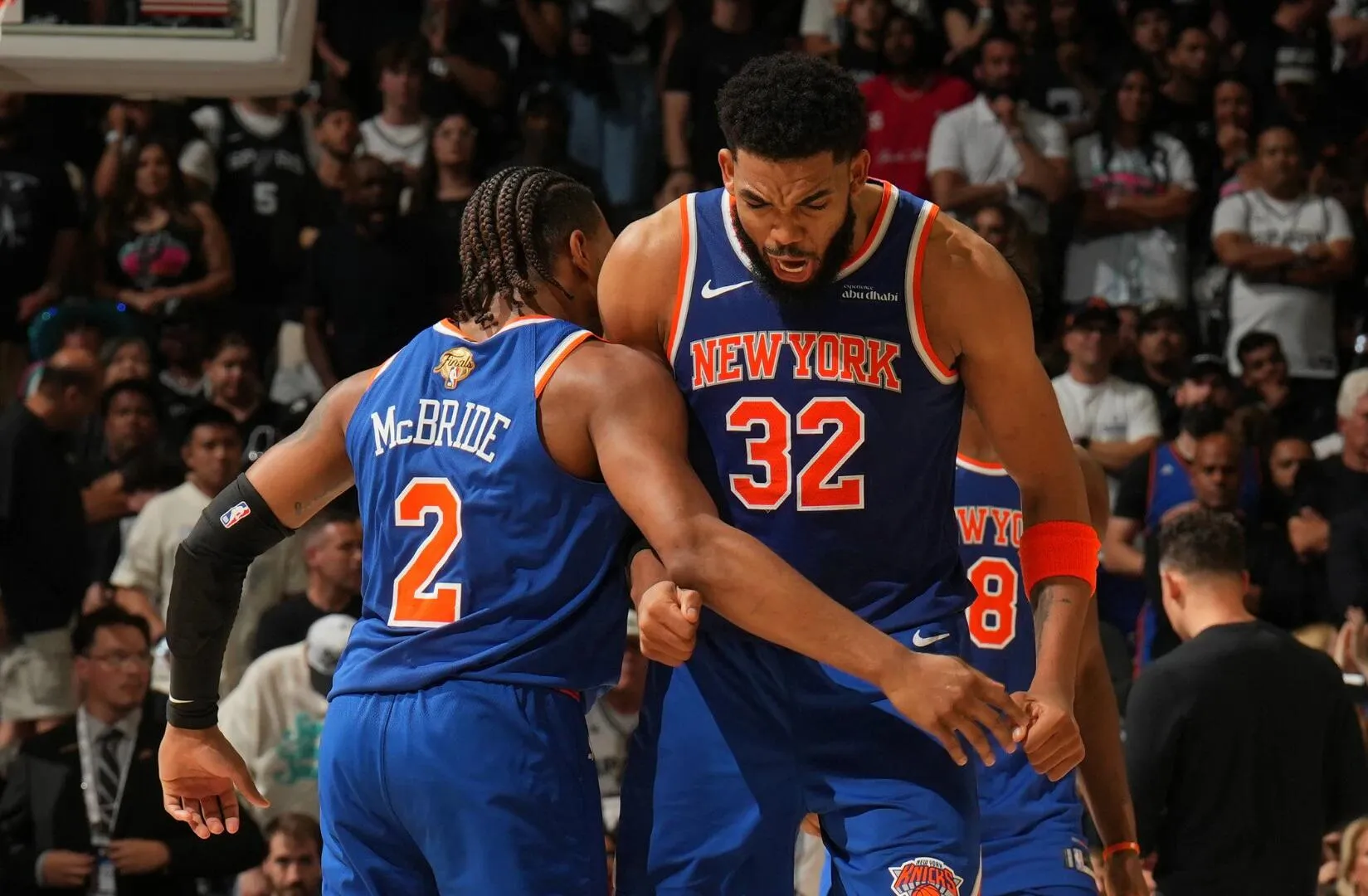 Knicks Unggul 2-0 atas Spurs di Final NBA 2026 - sumber: (mainbasket)