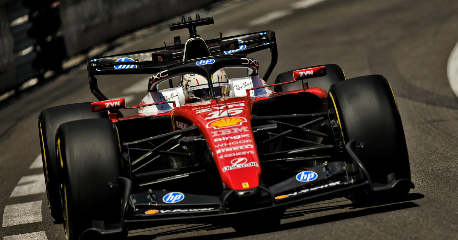 Leclerc Ungkap Masalah Rem Ferrari Belum Teratasi - sumber: (racingnews365)