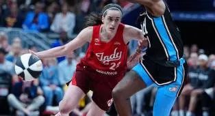 Meski Kurang Fit, Caitlin Clark Tetap Tampil Gemilang Versus Atlanta Dream