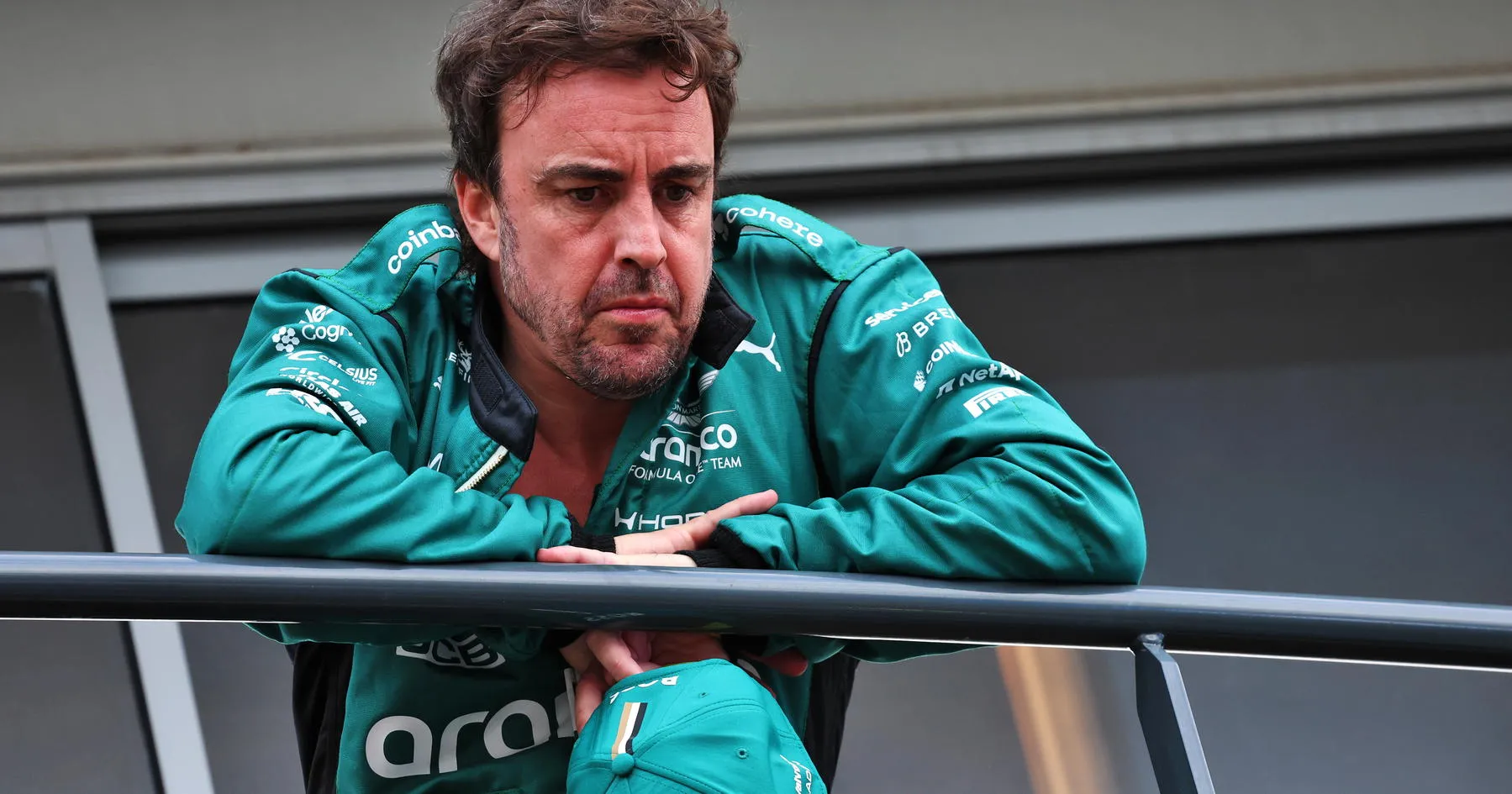 Alonso Keluhkan Masalah Aston Martin yang Mengganggu - sumber: (racingnews365)
