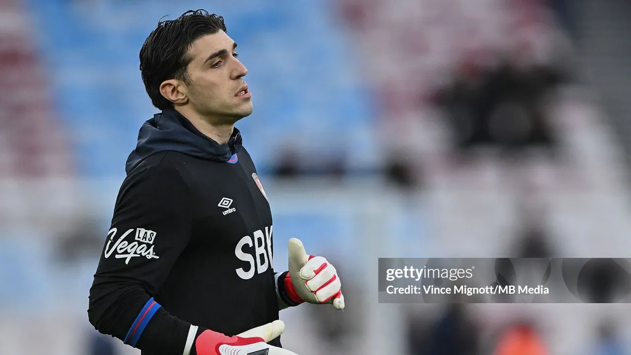 Christos Mandas belum putuskan masa depan bersama Bournemouth
