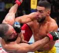 Gabriel Bonfim Taklukkan Belal Muhammad di UFC Fight Night Las Vegas