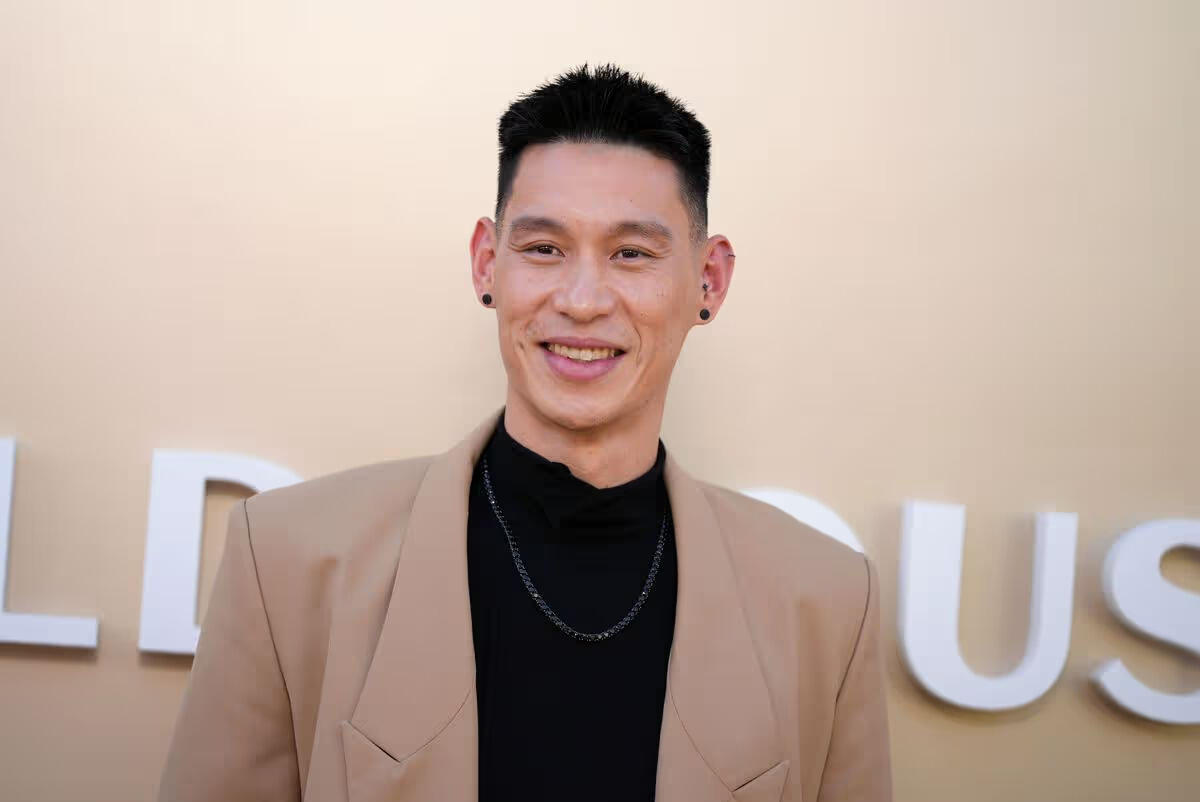 Jeremy Lin Dukung Knicks di Gim 3 Final NBA 2026 di MSG