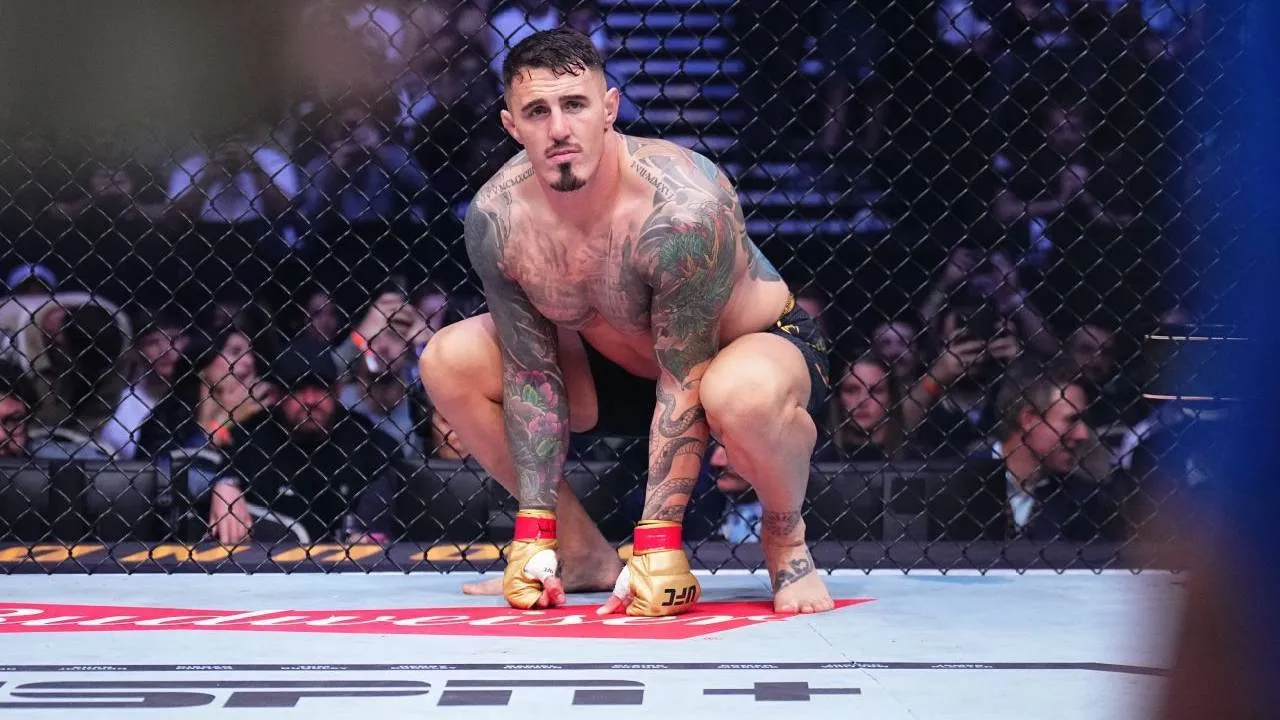 Hearn menilai nilai kontrak Tom Aspinall saat ini tidak sebanding dengan potensi pendapatan yang dihasilkan dari salah satu laga terbesar UFC tahun ini. (Foto: Fight TV)