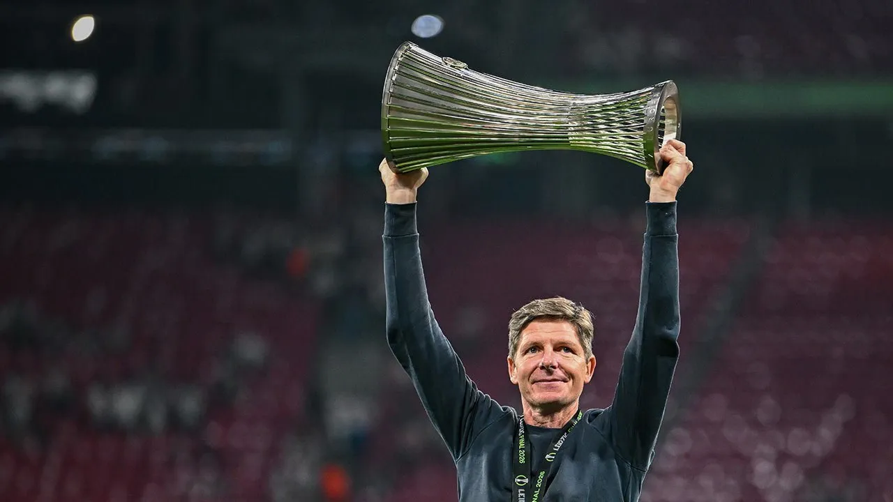 Oliver Glasner Setuju Gabung Milan, Kini Tinggal Tunggu Ralf Rangnick
