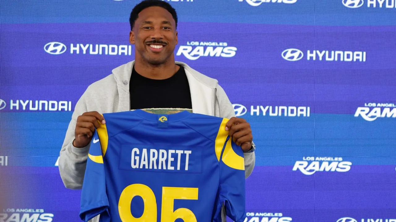 Melalui kesepakatan baru, nilai kompensasi Myles Garrett pada musim 2026 diperkirakan meningkat menjadi sedikitnya 37 juta dolar AS. (Foto: AP)