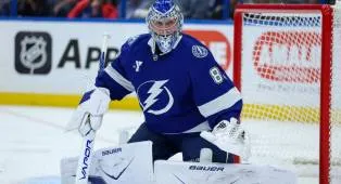 Sabet Vezina Trophy, Andrei Vasilevskiy Jadi Kiper Terbaik NHL Musim Ini