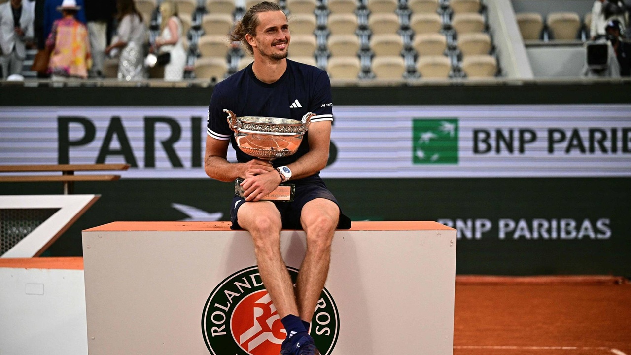 Alexander Zverev Akui Sedikit Mabuk Usai Kemenangan Bersejarah Di Paris