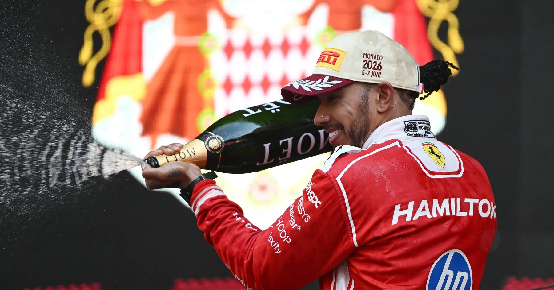 Hamilton Umumkan Peningkatan Ferrari, Verstappen Alami Masalah - sumber: (racingnews365)
