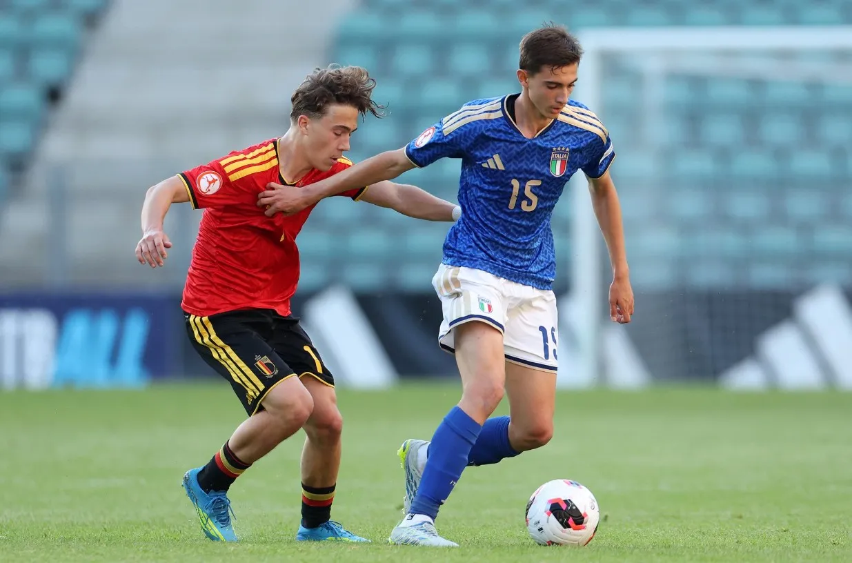 Italia Taklukkan Belgia Lewat Adu Penalti, Raih Gelar Juara Euro U17 - sumber: (footballitalia)