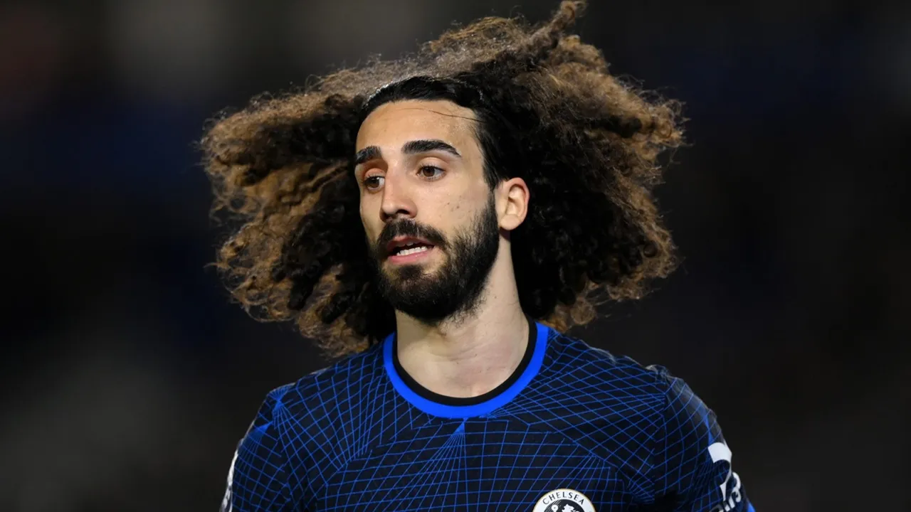Jose Mourinho Memantau Perkembangan Marc Cucurella