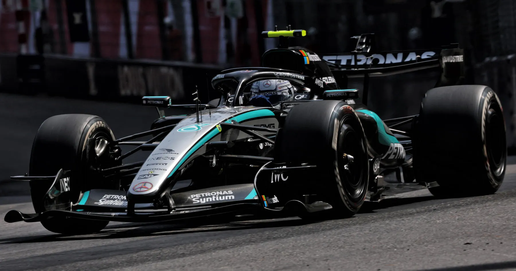 Perez Kehilangan Posisi di GP Monaco 2026 Akibat Penalti - sumber: (racingnews365)