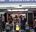Verstappen Berdoa di Tengah Insiden Mesin Red Bull