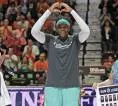 Connecticut Sun Hormati Jonquel Jones dengan Pensiunkan Nomor 35