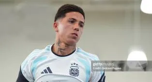 Enzo Fernandez Jadi Incaran Real Madrid, Chelsea Pasang Harga Tinggi