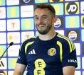 Mampu Beradaptasi, John McGinn Tegaskan Skotlandia Tak Takut Cuaca Panas AS