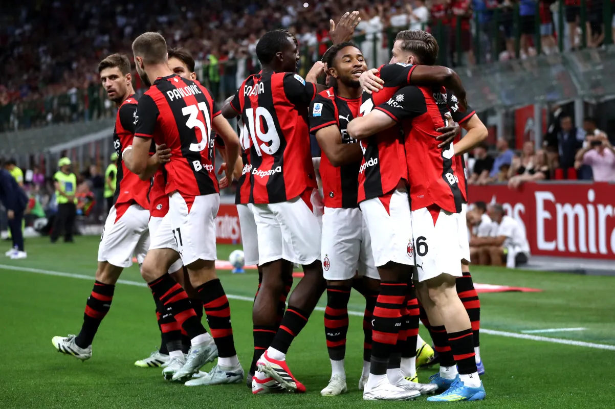 Milan Tantang Manchester United dan Celtic di Laga Pramusim - sumber: (footballitalia)