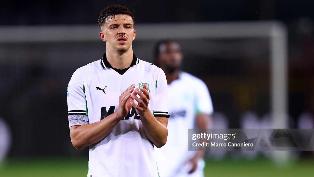 Tarik Muharemovic Masuk Radar Bournemouth untuk Perkuat Lini Belakang