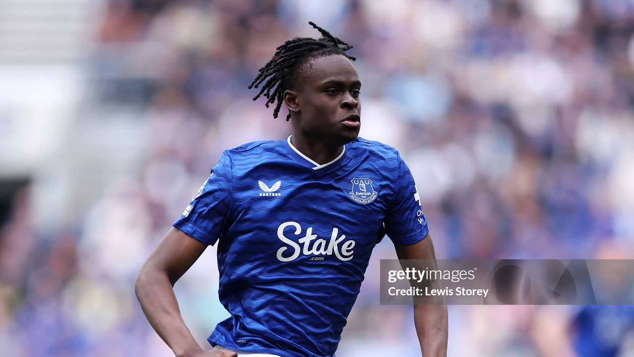 Tyrique George Jadi Rebutan, Everton Terancam Disalip Newcastle