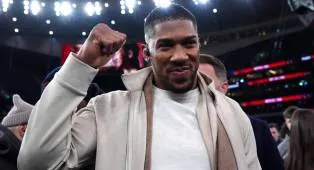 Anthony Joshua Buka Peluang Untuk Tampil di MMA pada Masa Depan