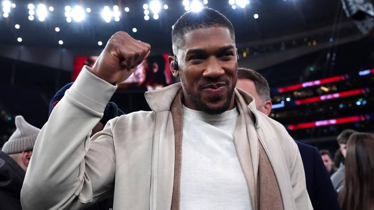 Anthony Joshua Buka Peluang Untuk Tampil di MMA pada Masa Depan
