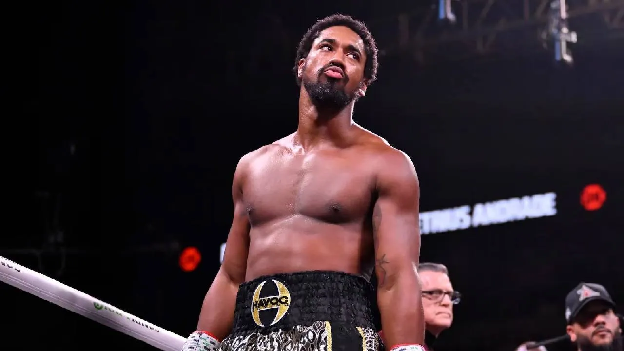 Demetrius Andrade akan tampil sebagai laga utama dalam ajang CES Boxing Championship Jackpot pada 24 Juli di Mohegan Sun Arena, Uncasville, Connecticut. (Foto: Fight TV)