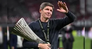 Oliver Glasner ‘The Chosen One’, Negosiasi Sudah di Tahap Lanjut