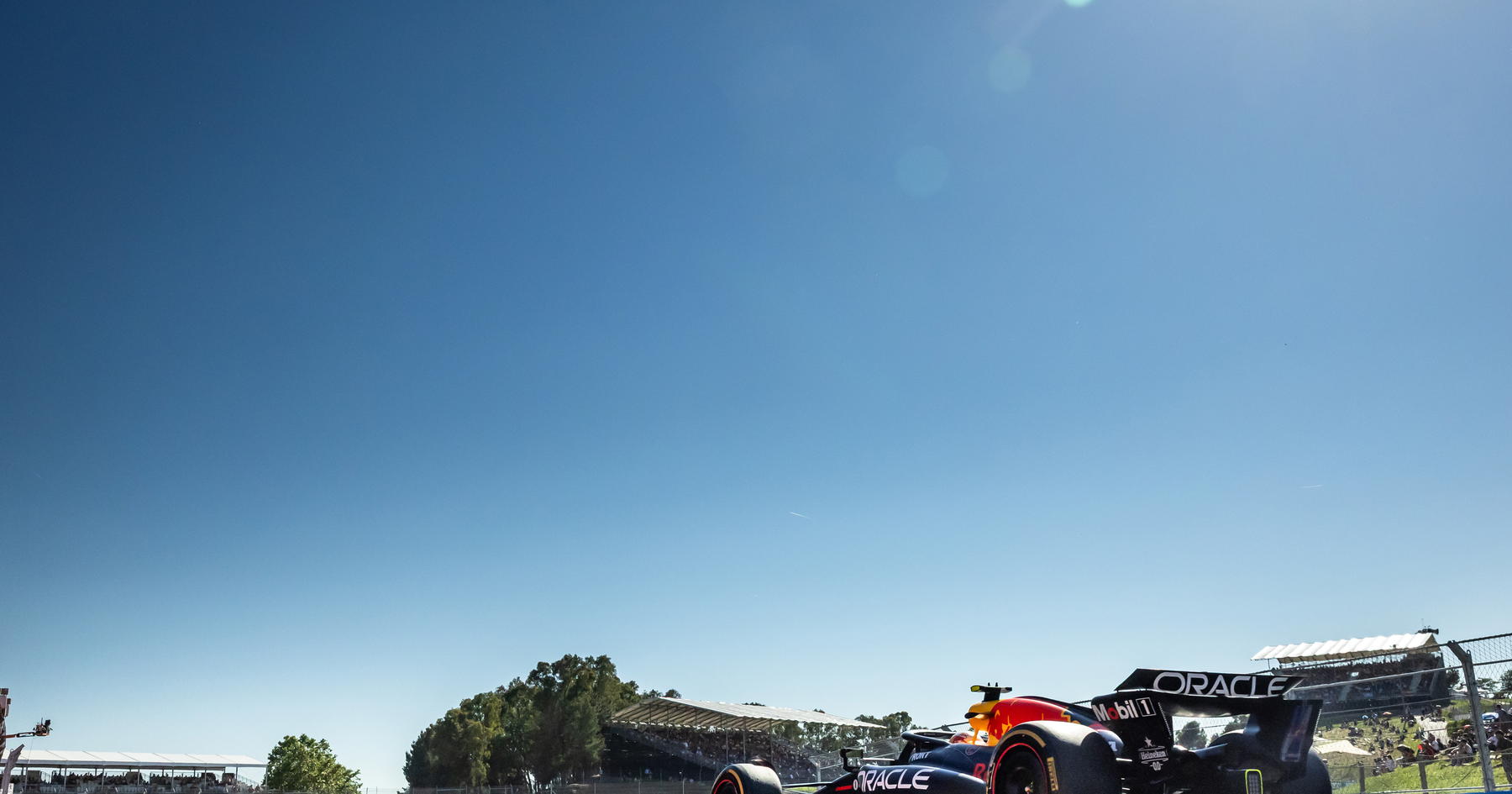 Pembalap F1 Hadapi Tantangan Cuaca Ekstrem di Barcelona